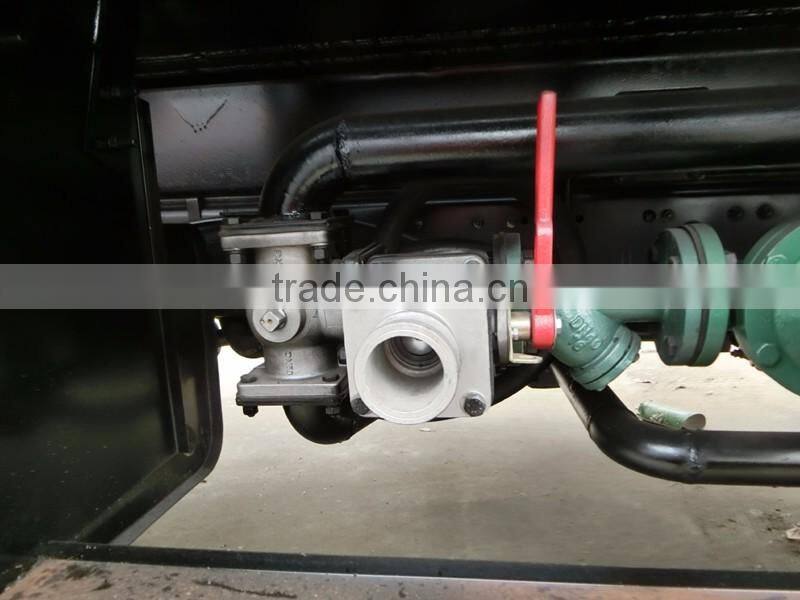 dongfeng 4x2 fuel truck