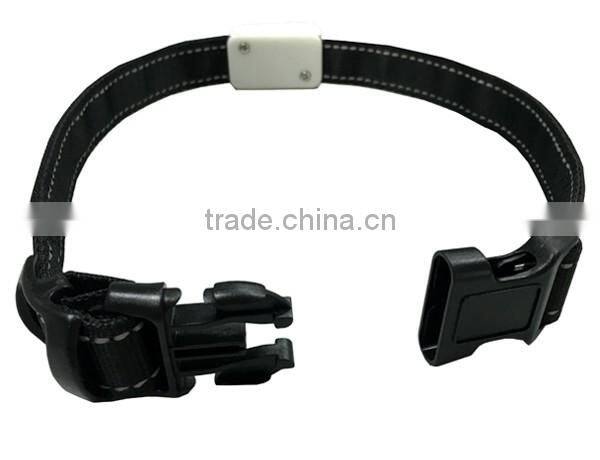 Battery free vibration energy PET collar with self-powered LED light