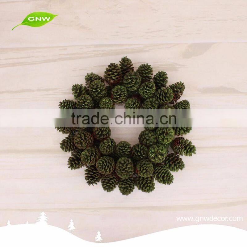 GNW CHWR-1605032 Wholesale Factory Supplying Artificial Xmas Wreath with Cherry Pine cone ball