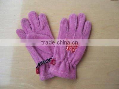 white color promotional embroidery fleece glove in good price