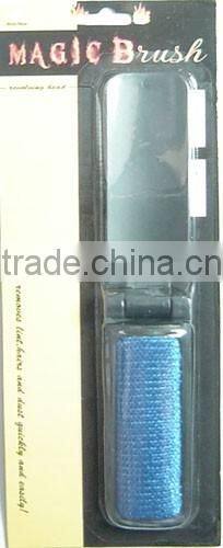 high quality PS material magic brush for garment clean