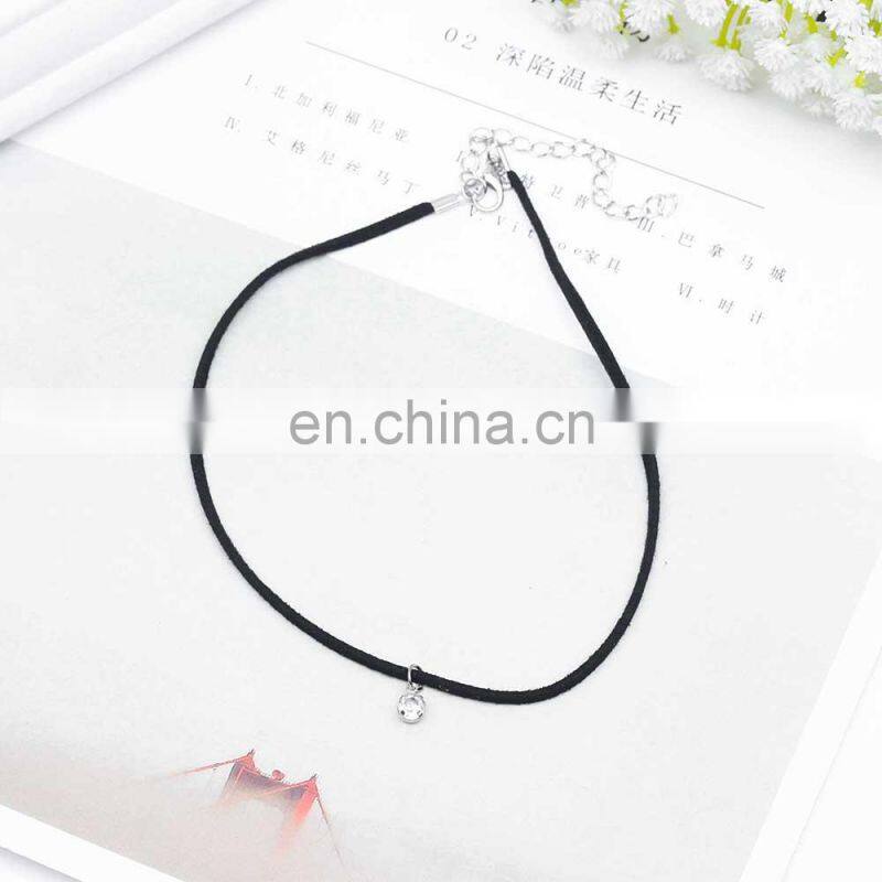 2017 Hot Faux Leather Choker Fashion Simple Black Velvet Rope Sparkling Crystal False Necklace for women collar Jewelry