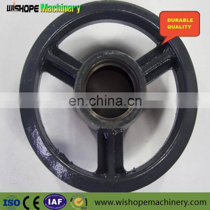 Kubota DC70 SC95 96 Cheap Combine Harvester Spare Parts 5T051-6585-0 V Belt In India
