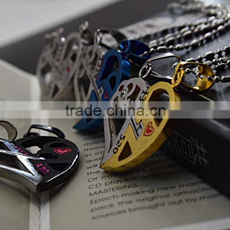 Stainless steel jewelry 520 broken heart pendant couple half heart pendants