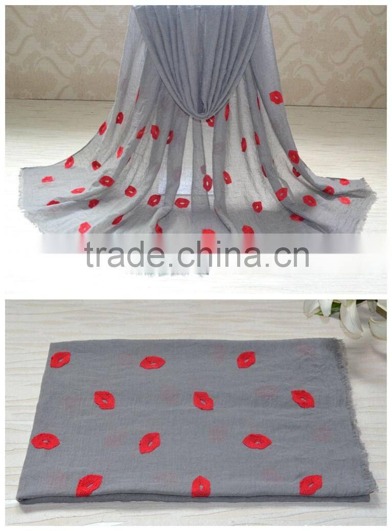 Fashion Ladies' Lip Three-dimensional Embroideried Cotton Scarf Plain Shawl