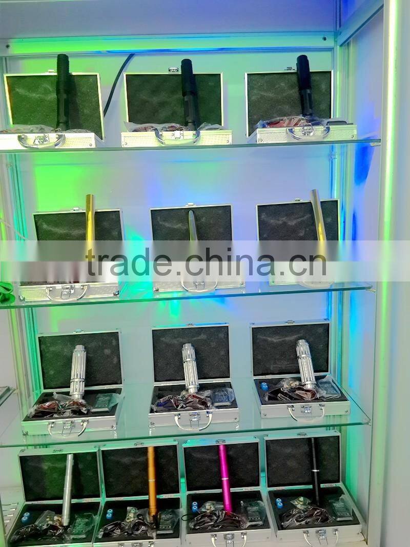 Wholesale red laser pointer 50mw black silver housing