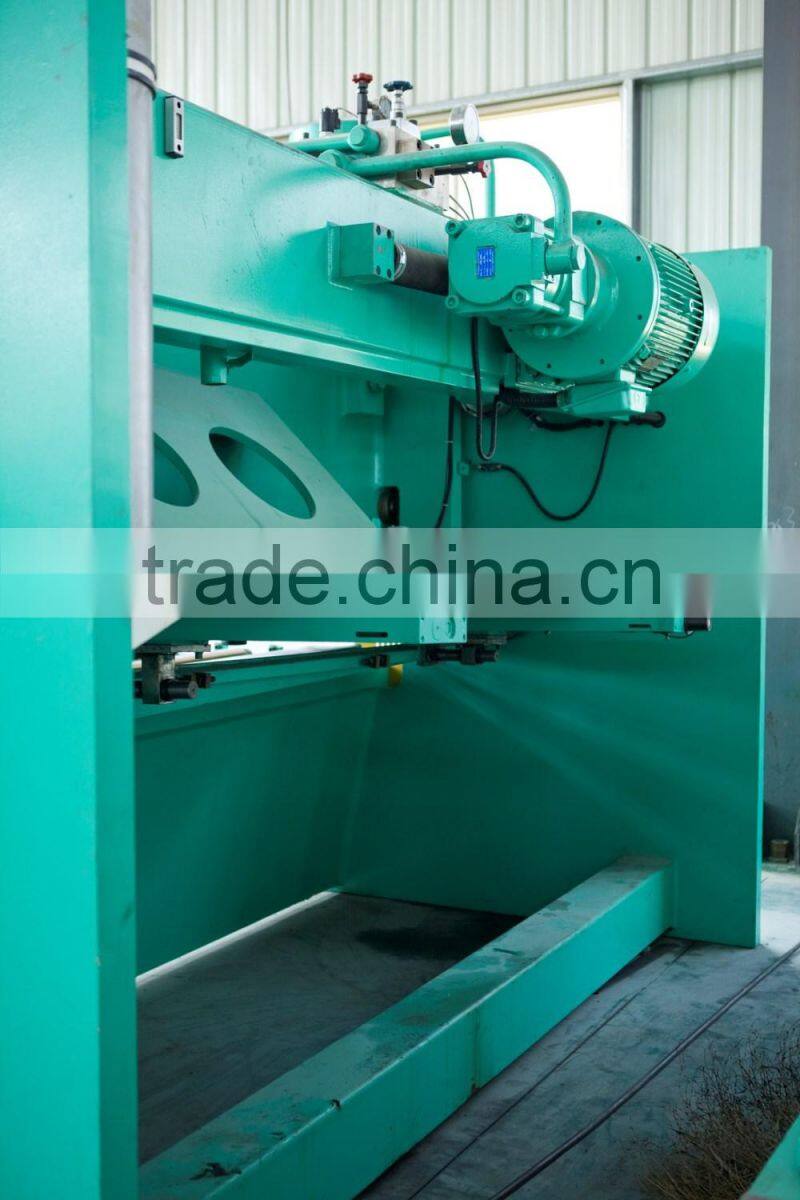 hydraulic shearing machine