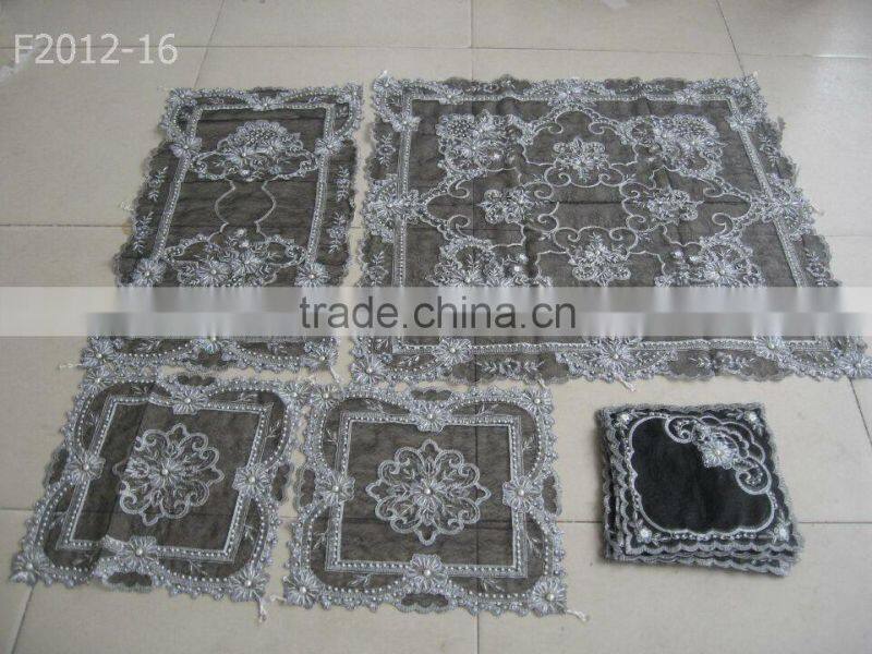 Beaded velvet black tablecloth 16pcs set