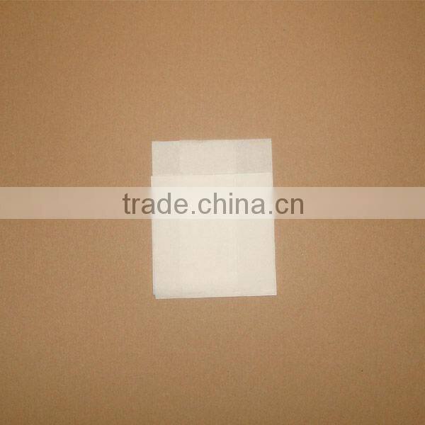 Low fold dispenser napkin