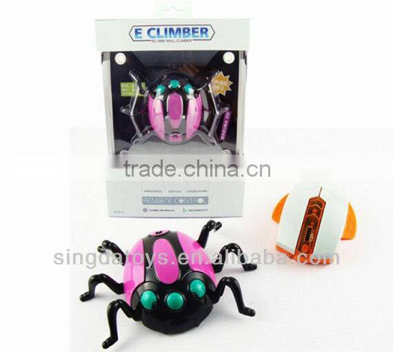 New design hot sell remote control climbing insect