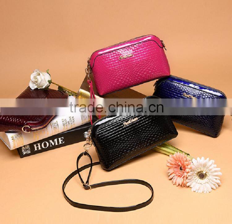 Small Size Shiny PU Leather Lady Bags Messenger Bags Clutch Handbags