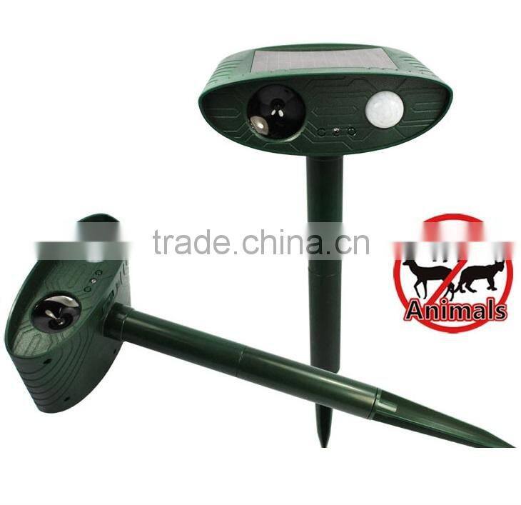 2015 Visson New X-pest product VS-3194 solar wild electric ultrasonic sound generater vehicles animal pest repeller