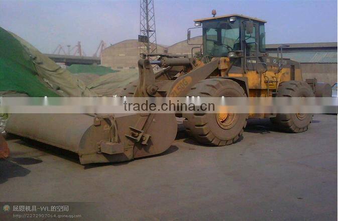 HCN Brand BM1396 wheel loader pick up broom mobile sweeper