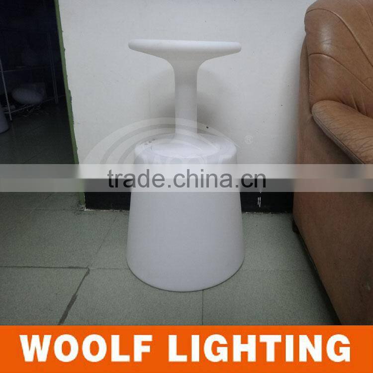 Fashion Rechargeble & Waterproof Outdoor LED Pot Lights LED Planter Pot