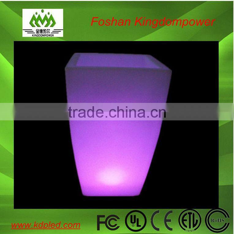 PE Garden Decoration illuminated LED color-changing flower pot
