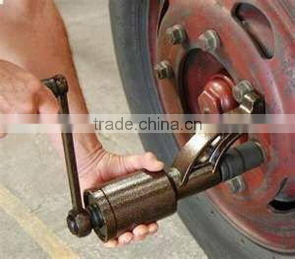 6200N.M ATLI new design wheel nut wrench