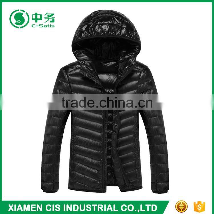 Classic Design Winter Breathable Hooded Black Puffer Jacket for Men