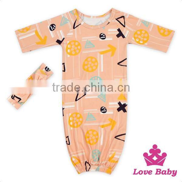 Stylish Little Boys&Girls Clothing Boutique Printing Pattern Baby Outdoor Sleeping Bag With Bow Headband Casual Suit Set