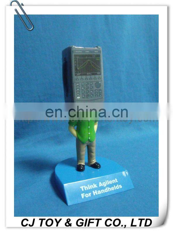 bobble head plastic figure