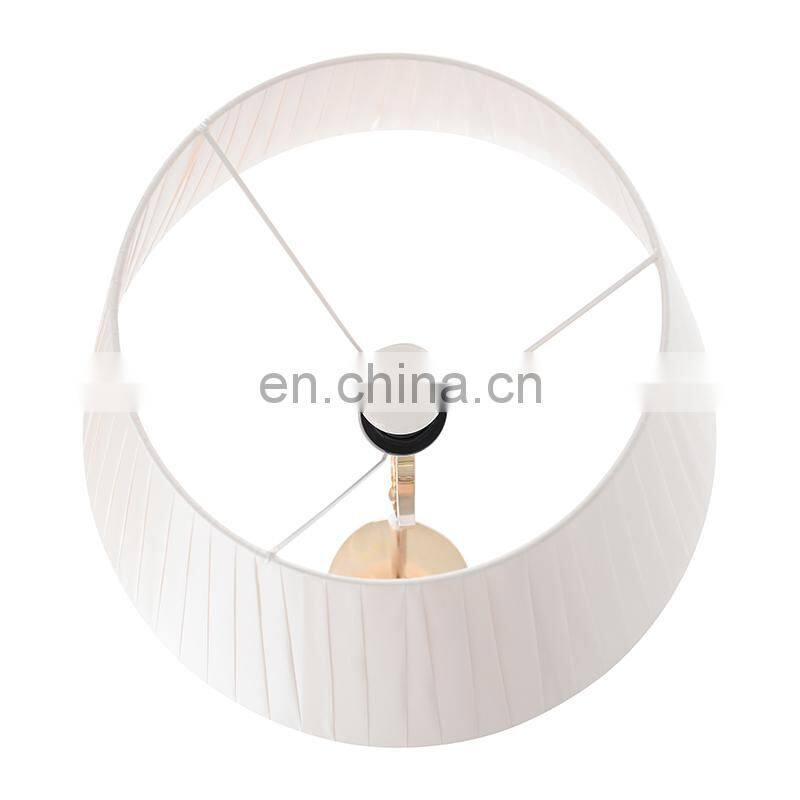 new design and chic metal floor lamp
