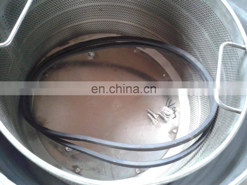 Continuous Deoiling Machine/ Fried Food Deoiling Machine/ Snake Food Deoiler