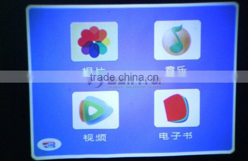 1.67 million Displayable Colors HD 1080P Projection 0.5 to 3.5 Meter 8S Mini Projector