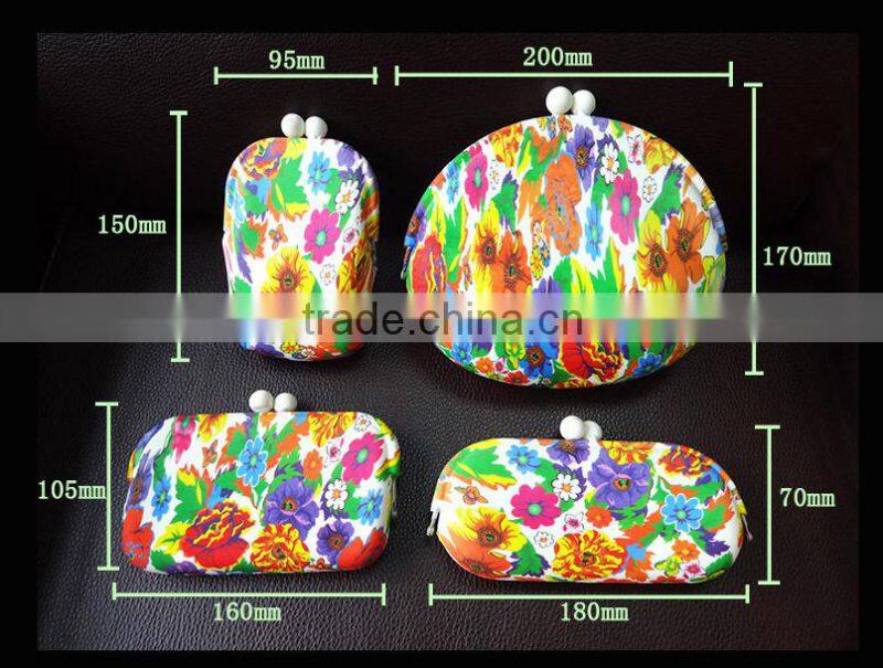 2015 Fashionable Silicone cosmetic bag/colorful cosmatic bags