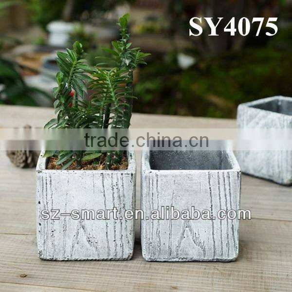 Cheap indoor white ceramic flower vase