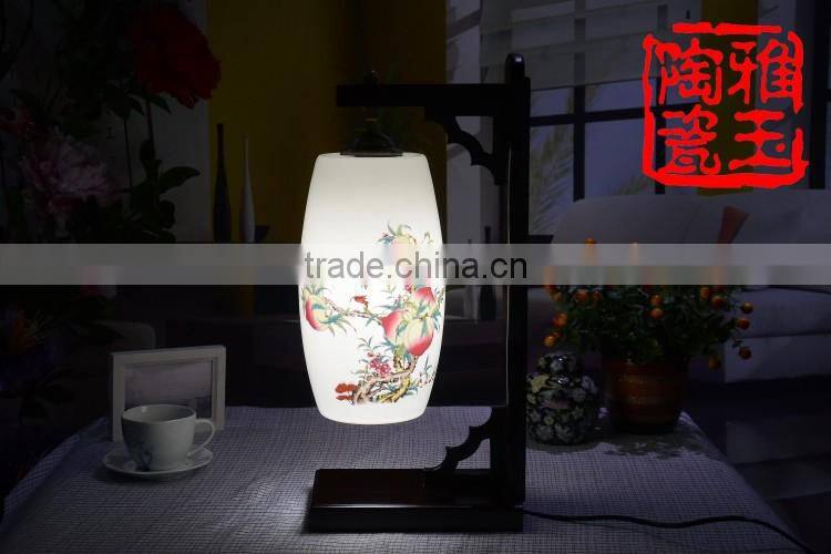 ceramic handpainted antique wooden table lamp for hotel