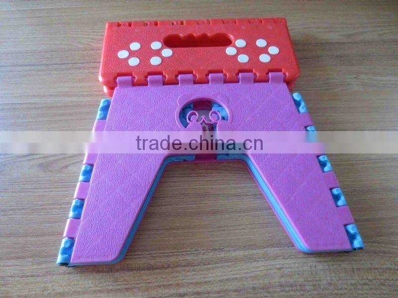 Folding Step Stool Garden Seat Portable with Carry Handle