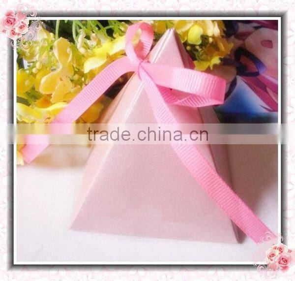 triangle candy boxes