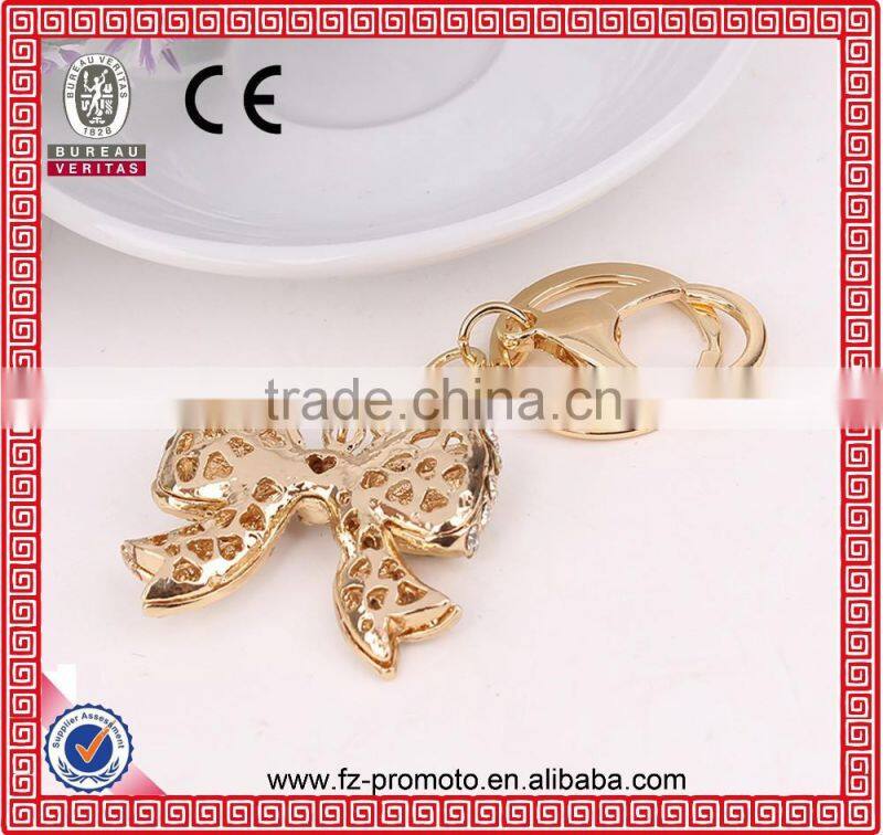 High quality cheap custom rhinestone dog keychain