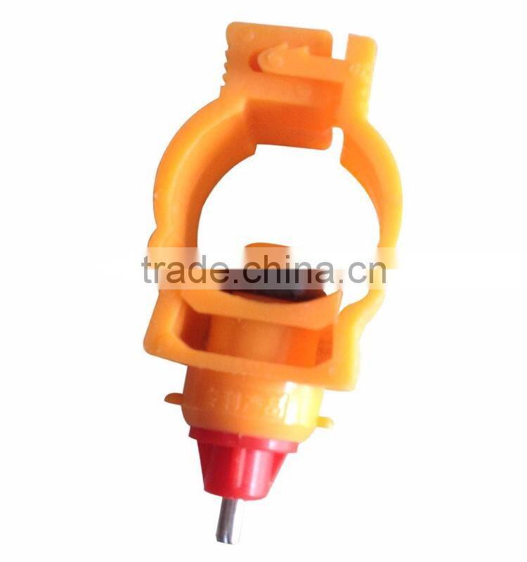 chicken cage with automatic water system