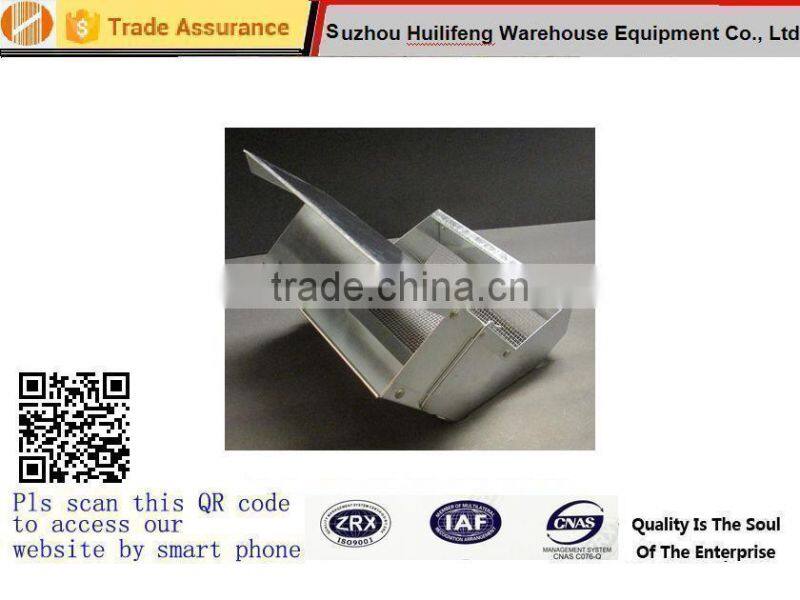 7.5" Small Animal Feeder With Lid And Sifter Bottom