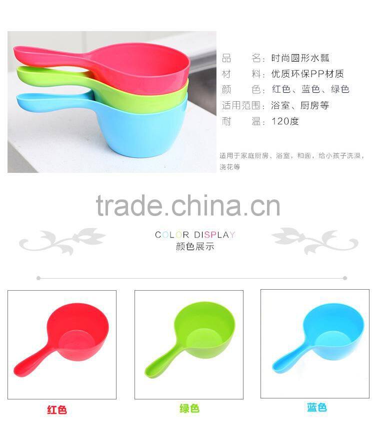 multi-color round water ladle for baby--blue