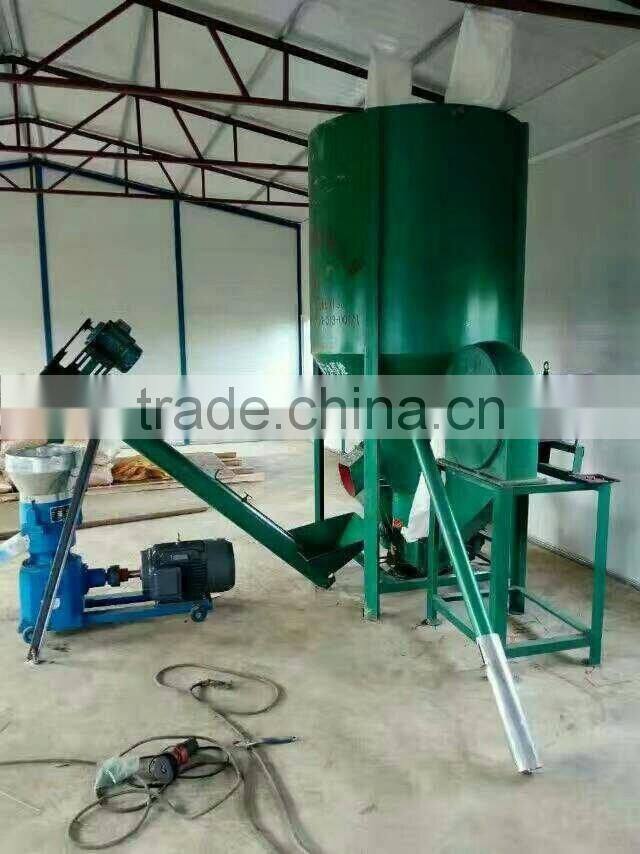 Vertical type animal cow feed mixing machine