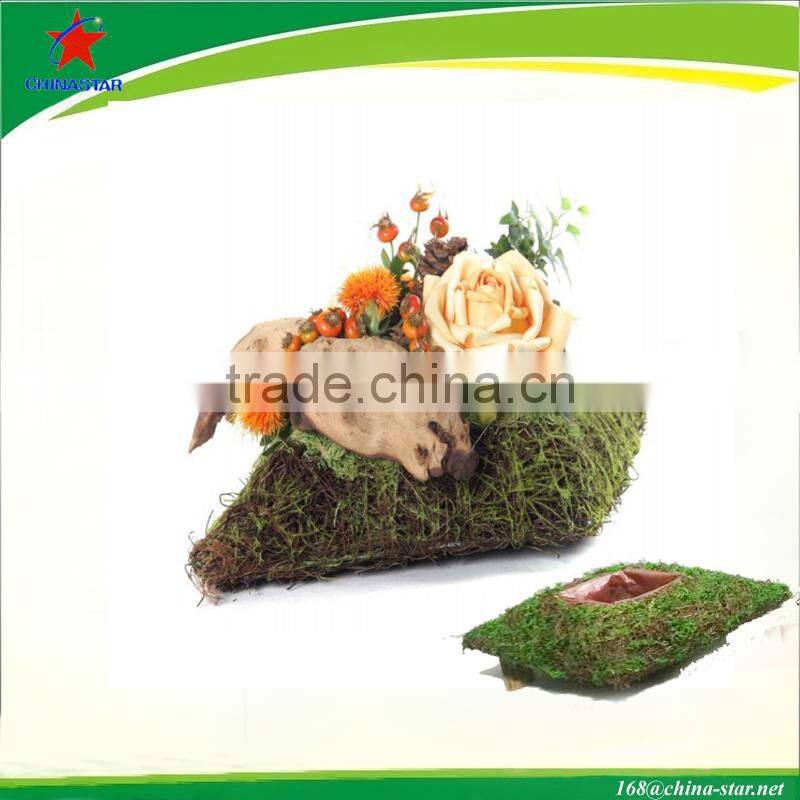 moss rattan cross planter