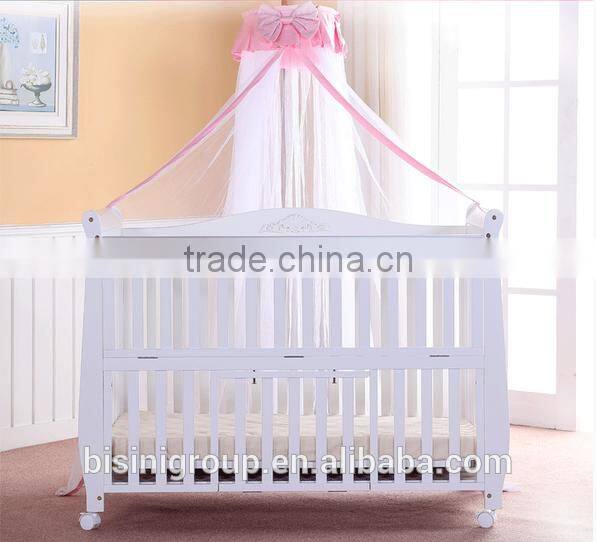 Wholesales Price Multifuntional 8 in 1New born Baby Bed, Wooden Baby Crib with wheels