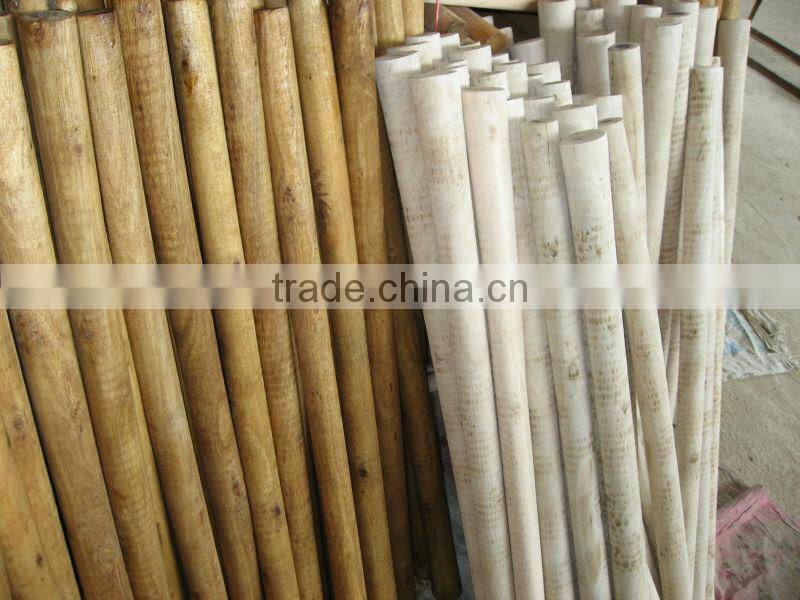 Natural Pickaxe Handle garden tools