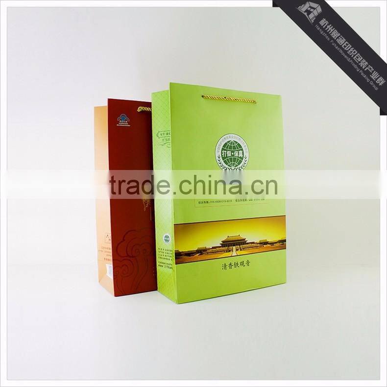 China Factory Fashion Design Paper Shopping Bags with Logo