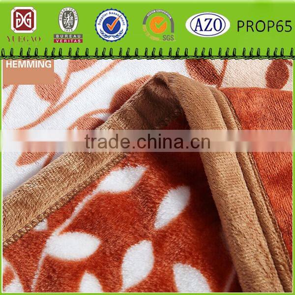 OEM flower printed flannel blanket quilted travel blanket