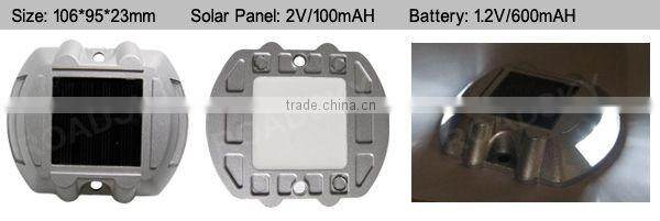 Square Red 6 LED 30 ton Outdoor LED Lighting Road Stud