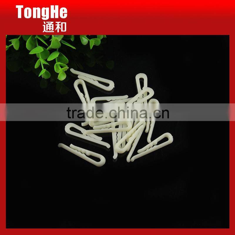 Milky colour plastic shirt clip with teeth, for clothing