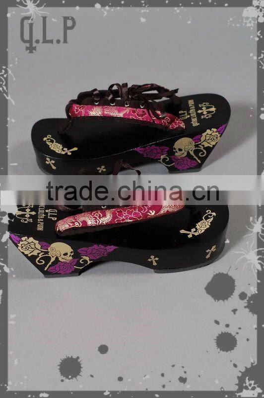 Lovely Summer black Clogs