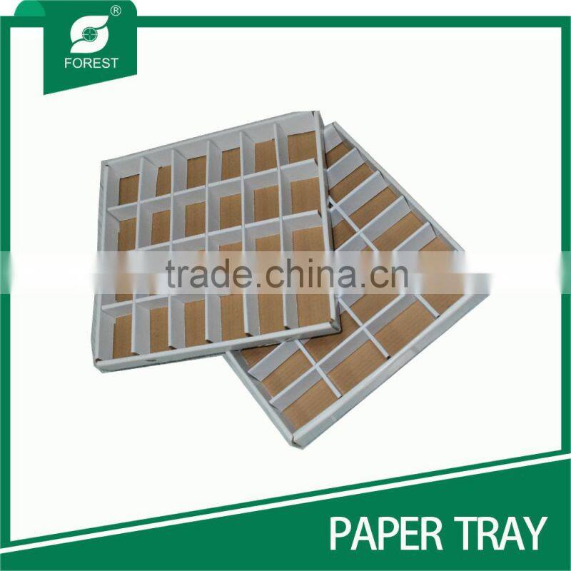 LARGE DISPOSABLE WHITE PAPER TRAYS WITH 24 COMPARTMENTS