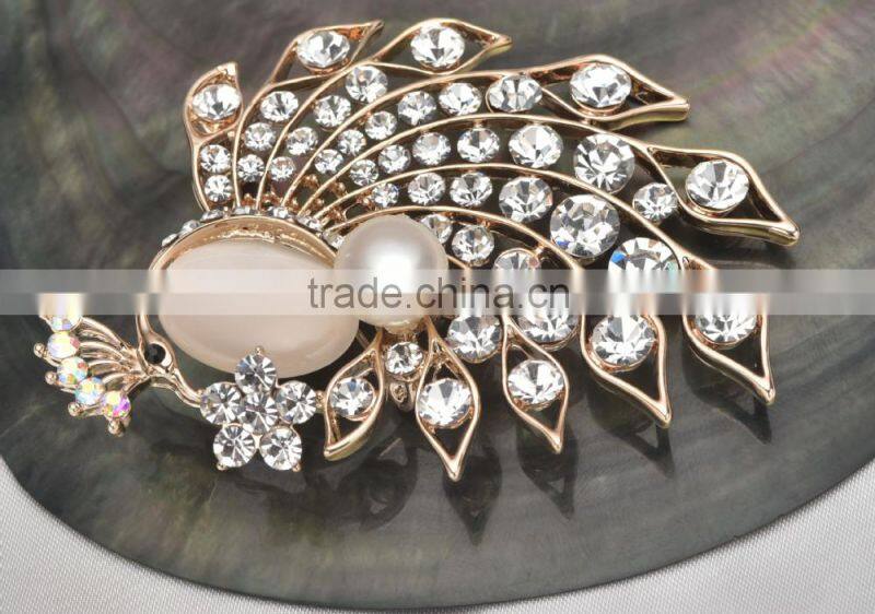 2015 fashion pearl jewelry brooch zircon natural pearl brooch jewelry