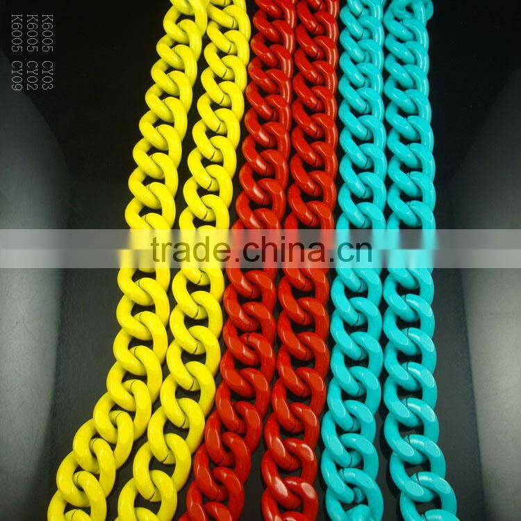 colorful chain for walls decoration