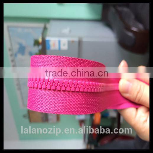 NO.5 Closed end navy plastic zipper for colorful sweater