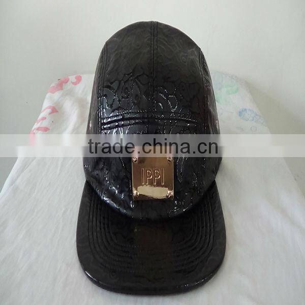 New style black Leather metal logo 5 panel cap Visor Camp 5 Panel Adjustable Hat Cap the misfit