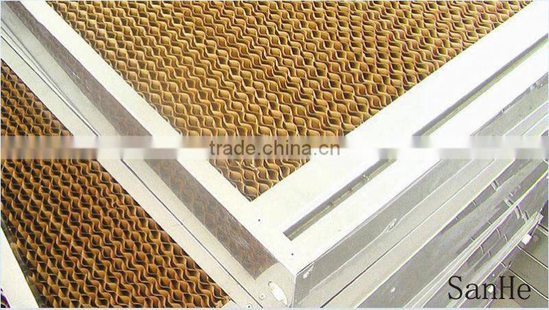 Poultry house and greenhouse evaporative cooling pad with frame